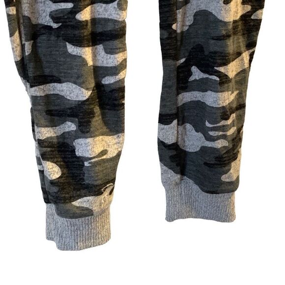 Pre Owned Women’s Sportelle Camouflage Joggers Sweatpants Sz S Athletic Comfort - Picture 2 of 10